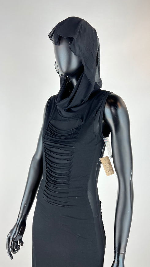 Abito lungo nero con cartellino