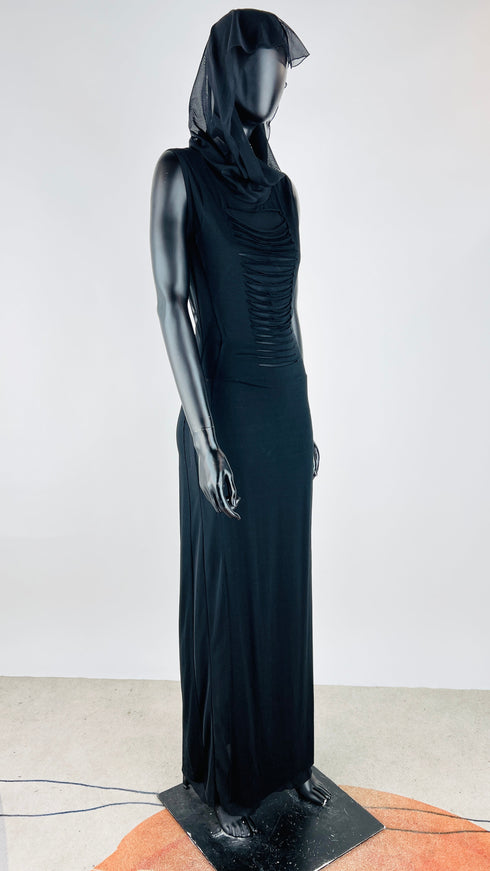 Abito lungo nero con cartellino