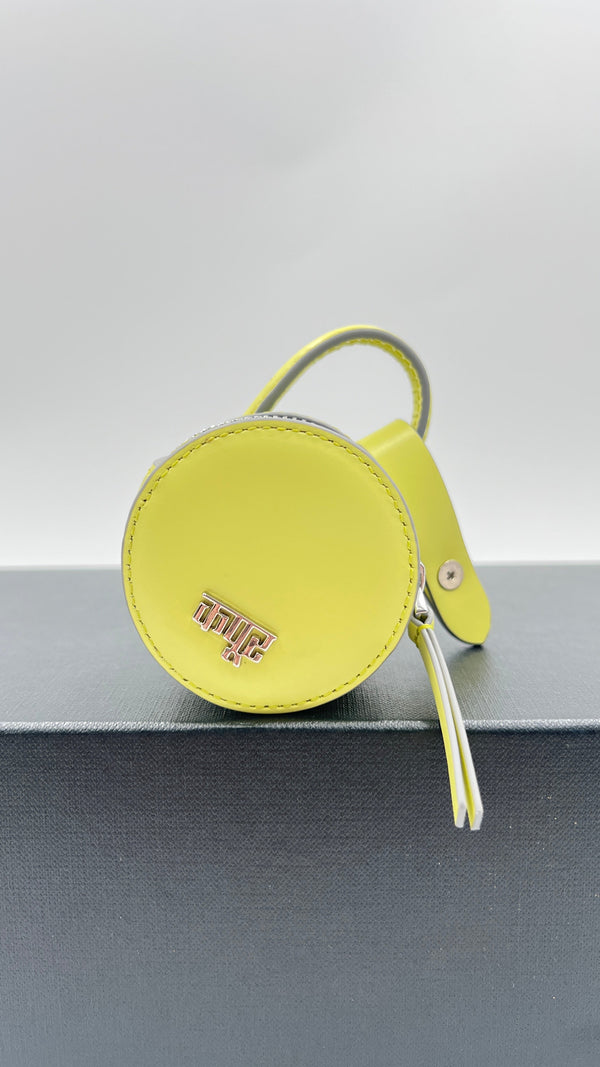 Seeker air-pods case