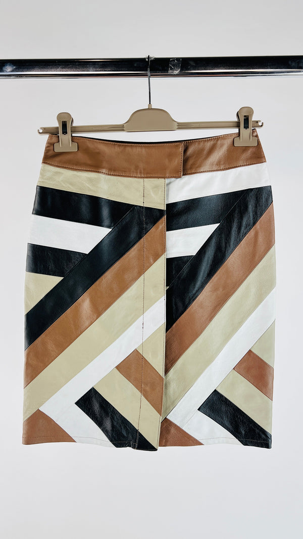 Gonna patchwork in pelle