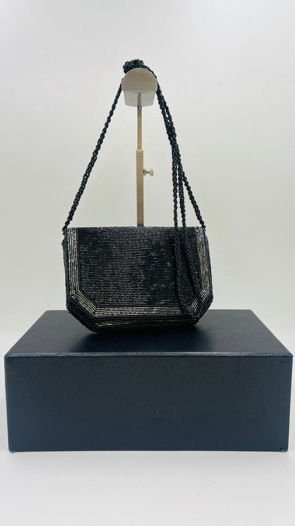 Borsa nera di perline