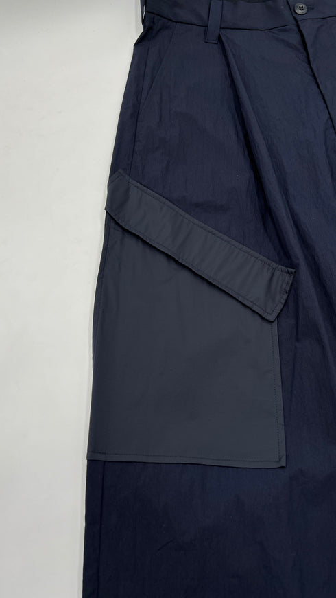 Pantaloni tecnici larghi